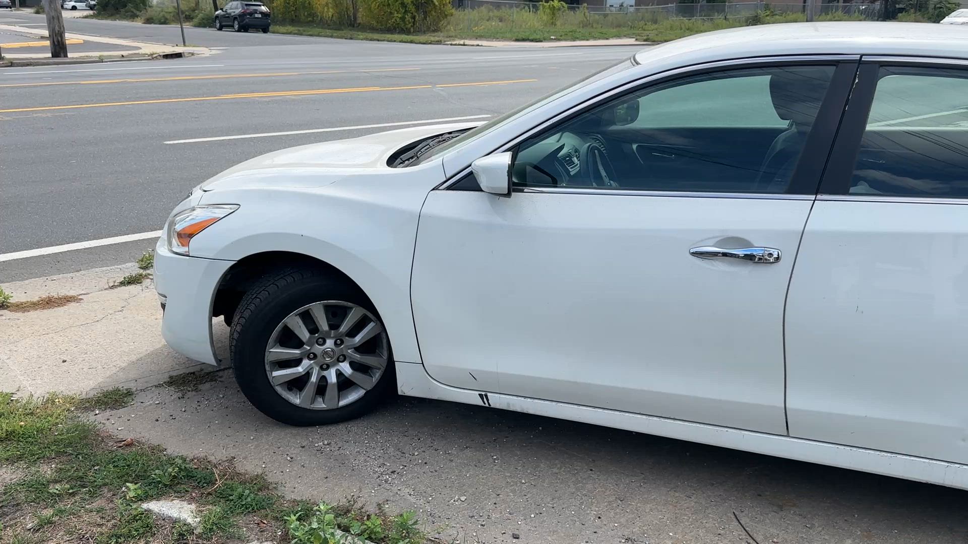 Sell Faster with Video: Why Video Classifieds Crush Photo-Only Listings for Vehicles & Gear