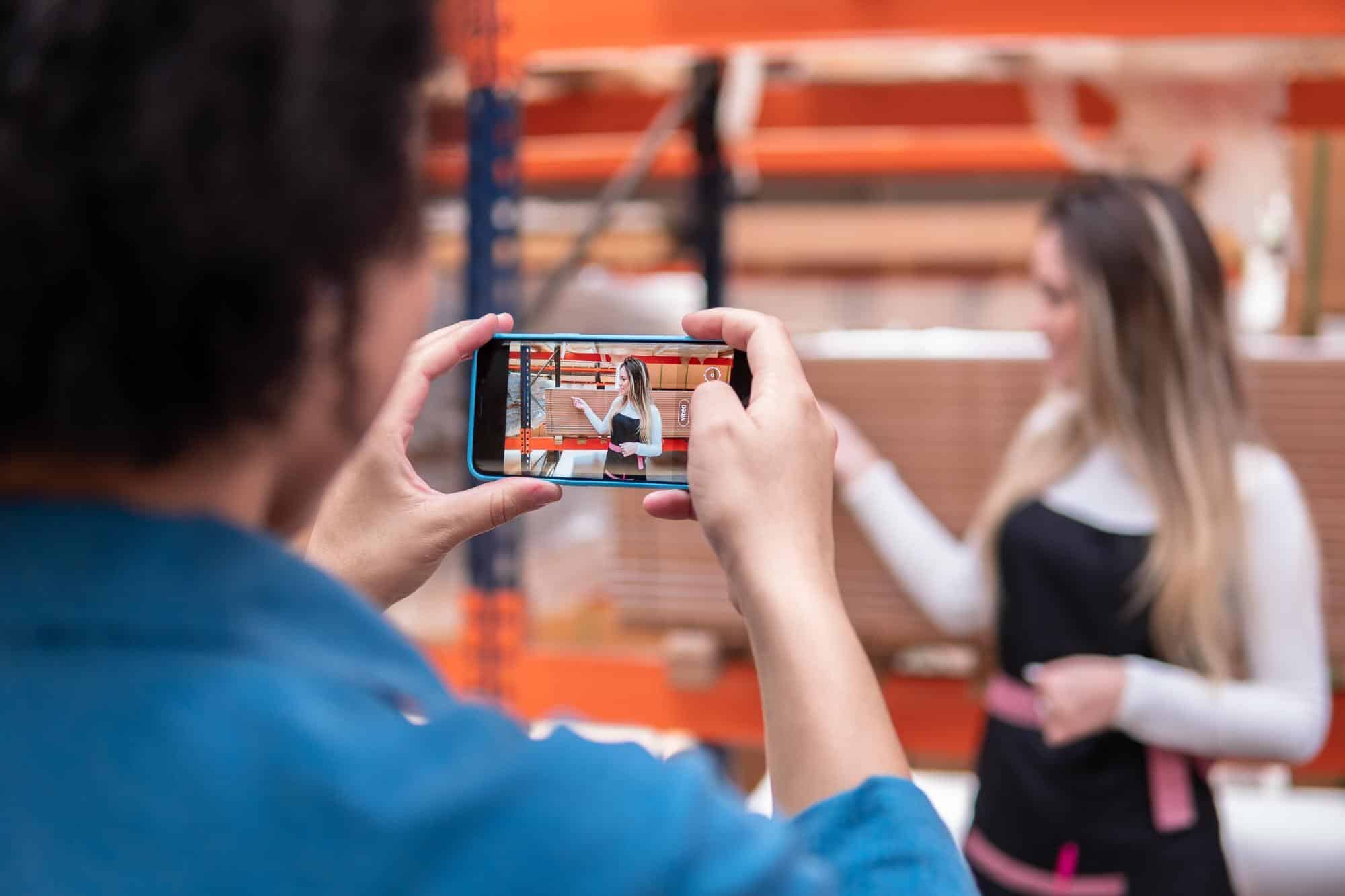 Sell Faster: Showcase Products in Motion—No Gear Needed