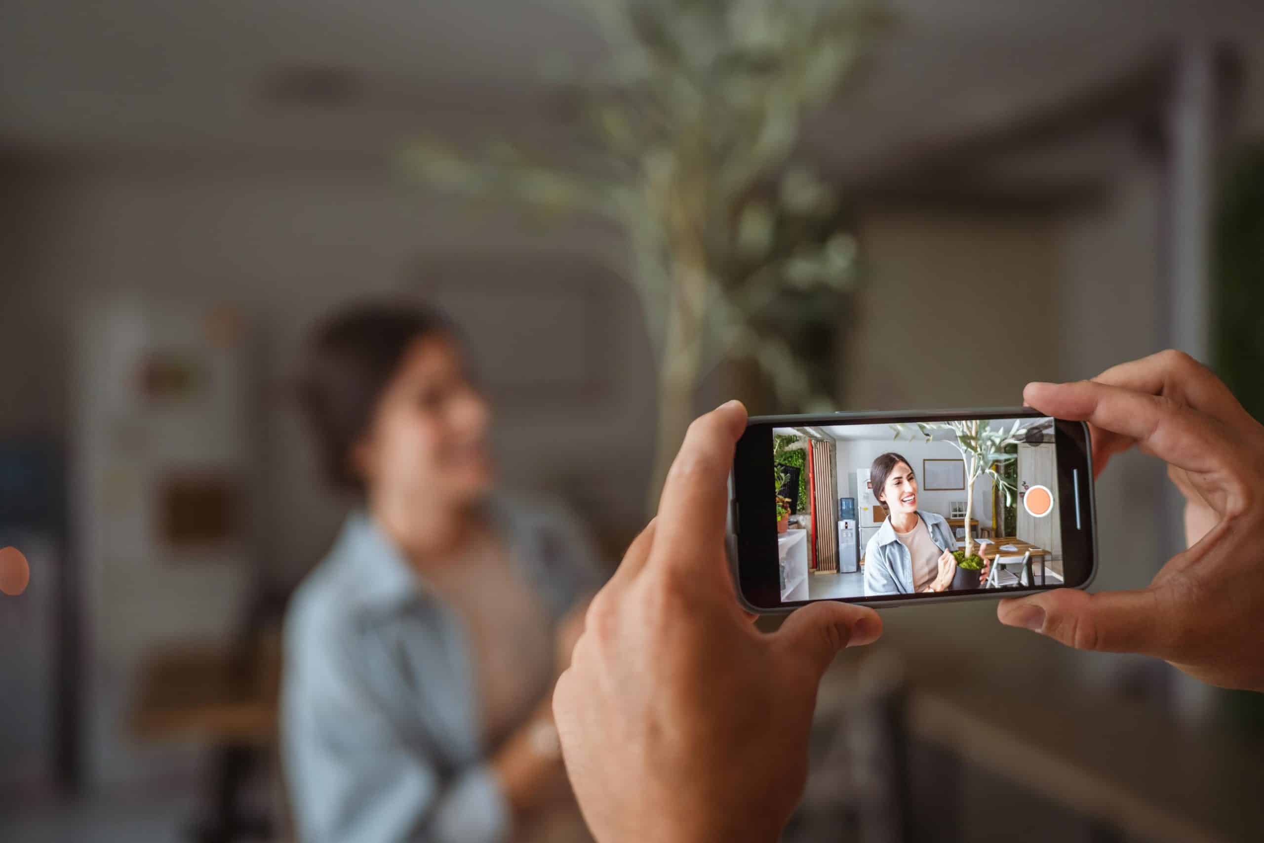 How to Create a Video Classified Ad That Sells Fast Using Only Your Phone