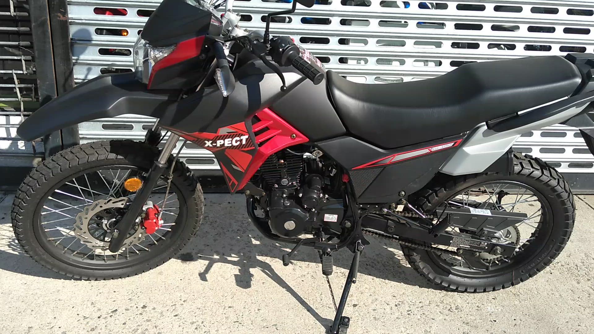 Shoot. Show. Sell: Smartphone Video Tips to Move Vehicles, Gear, and Everyday Items Fast